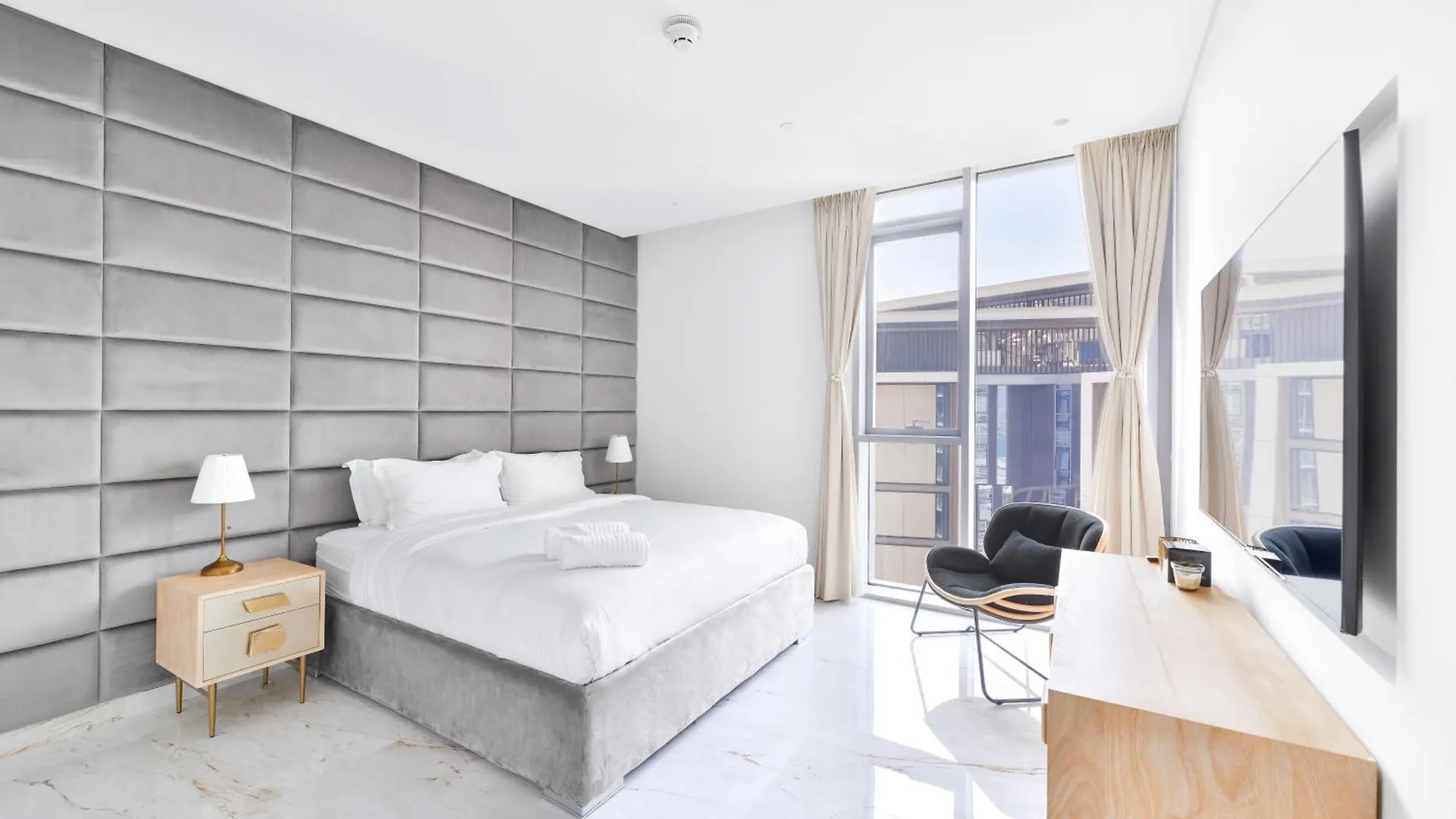Premium 2+ 1 Bedroom Condo In The Heart Of Bluewaters Island دبي