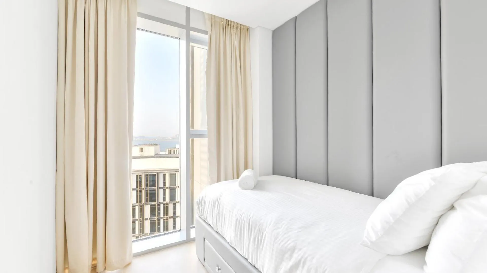 Daire Premium 2+ 1 Bedroom Condo In The Heart Of Bluewaters Island Dubai