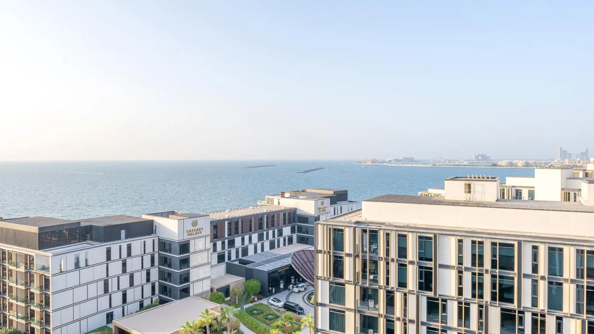 Daire Premium 2+ 1 Bedroom Condo In The Heart Of Bluewaters Island Dubai